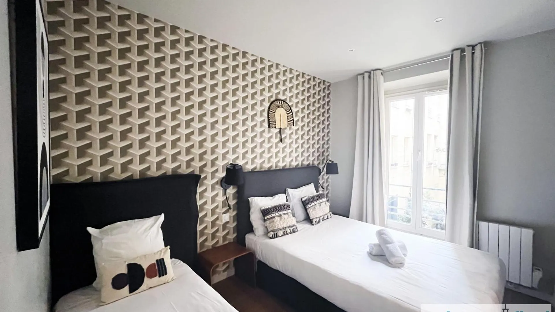Διαμέρισμα Urban Flat 02 - Beautiful 4 Bdr Flat In Heart Of