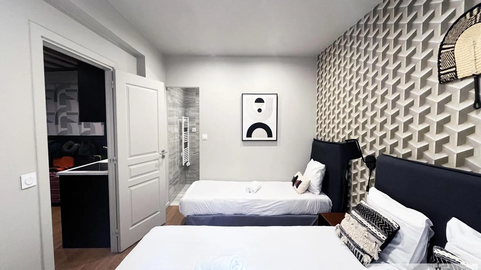 Apartamento Urban Flat 02 - Beautiful 4 Bdr Flat In Heart Of